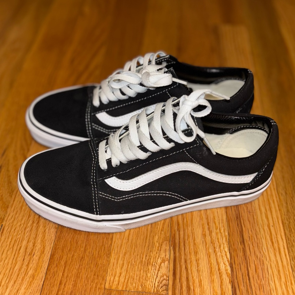 Old Skool Vans 8.5Womens